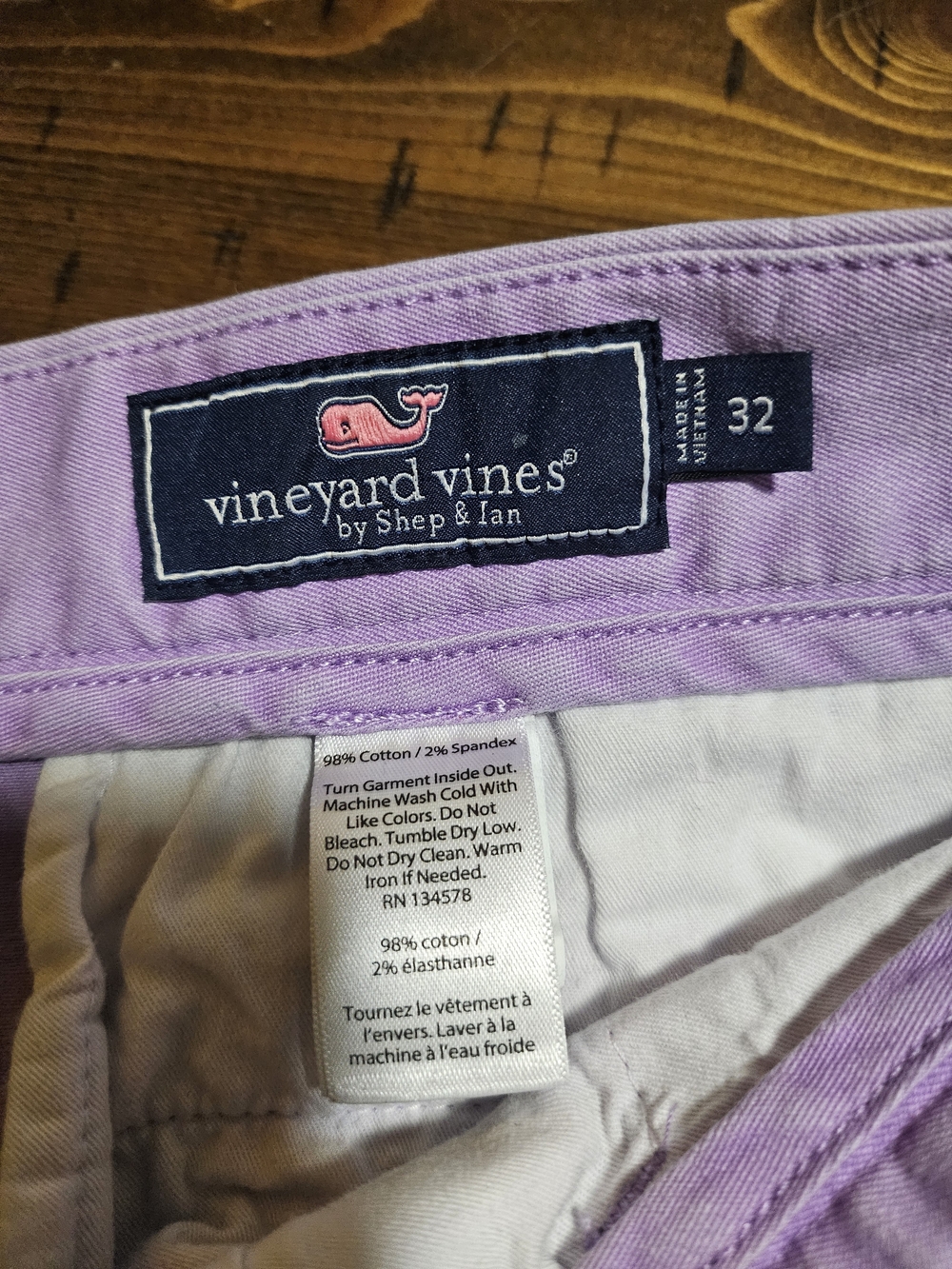 Vineyard Vines Women’s Lavender Cotton Blend Bermuda Shorts